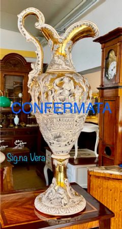 Large and exceptional numbered Capodimonte ceramic
    