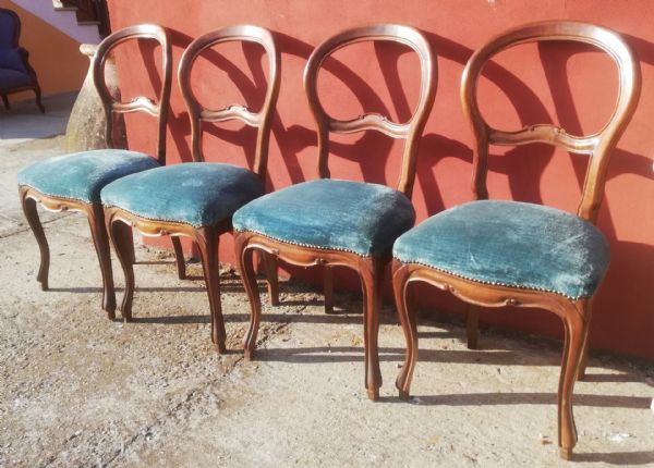 Ensemble de quatre chaises Louis-Philippe