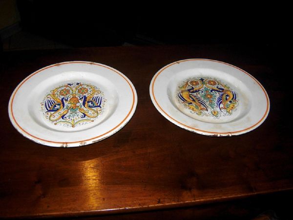 pair of plates