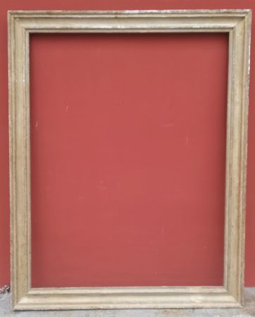 lacquered frame
    