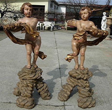 pair of large putti Parodi