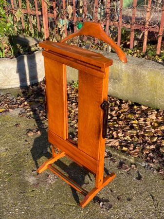 FG-stamped beech valet stand
