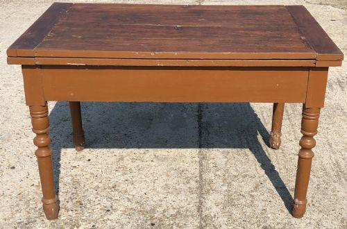 Mesa abatible de cerezo del siglo XIX