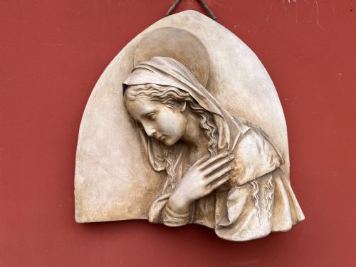 Signa terracotta sculpture (Madonna)