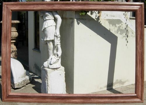 Moldura de madeira lacada