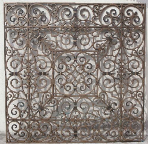 Marco de bronce