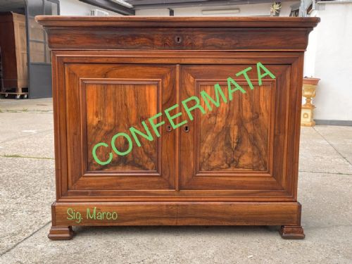 STUNNING CAPPUCCINO-COLORED WALNUT SIDEBOARD, FIRST HALF OF 19TH CENTURY FRANCE