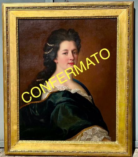 Figura femenina