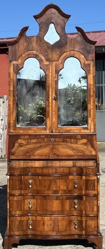 tromeau veneziano,  lastronato in noce 