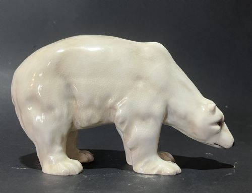 orso in ceramica bianca, Sitzendorf (Germania)
