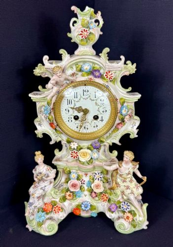 Meraviglioso Orologio a Pendolo in Porcellana policroma Antico Vecchia Parigi Prima Metà ‘800