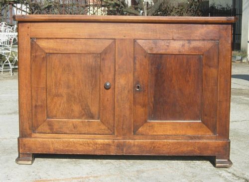 credenza a due ante