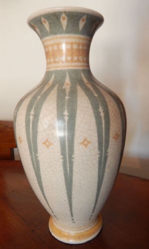 Ancien vase palestinien, marqué OISTEL