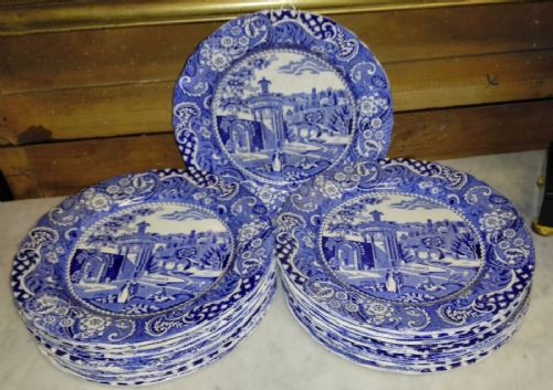 Ensemble de 19 grandes assiettes anglaises
