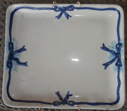 Prato com laços