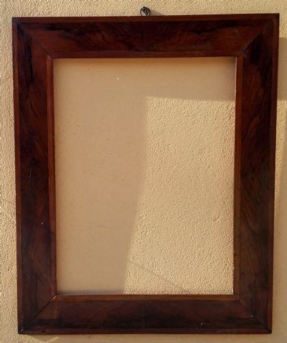 Carlo X walnut frame