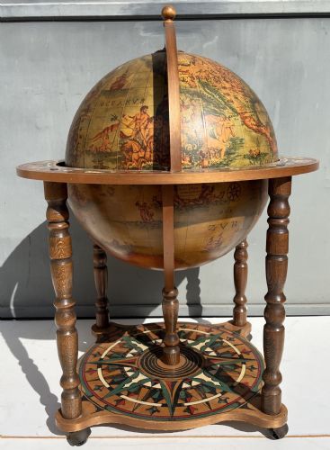 MAPPAMONDO CON ZODIACO