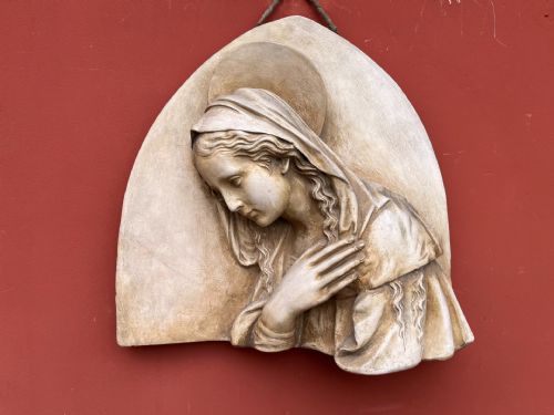 scultura in terra di Signa (Madonna)