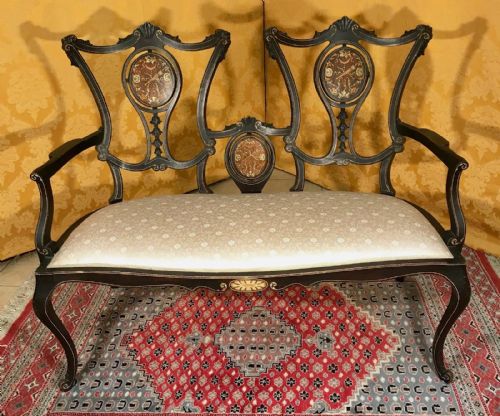 raro divano Certosino   Epoca: Primi dell'Ottocento