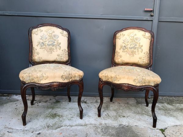 pair of upholstered chairs
    