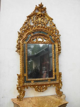 golden mirror